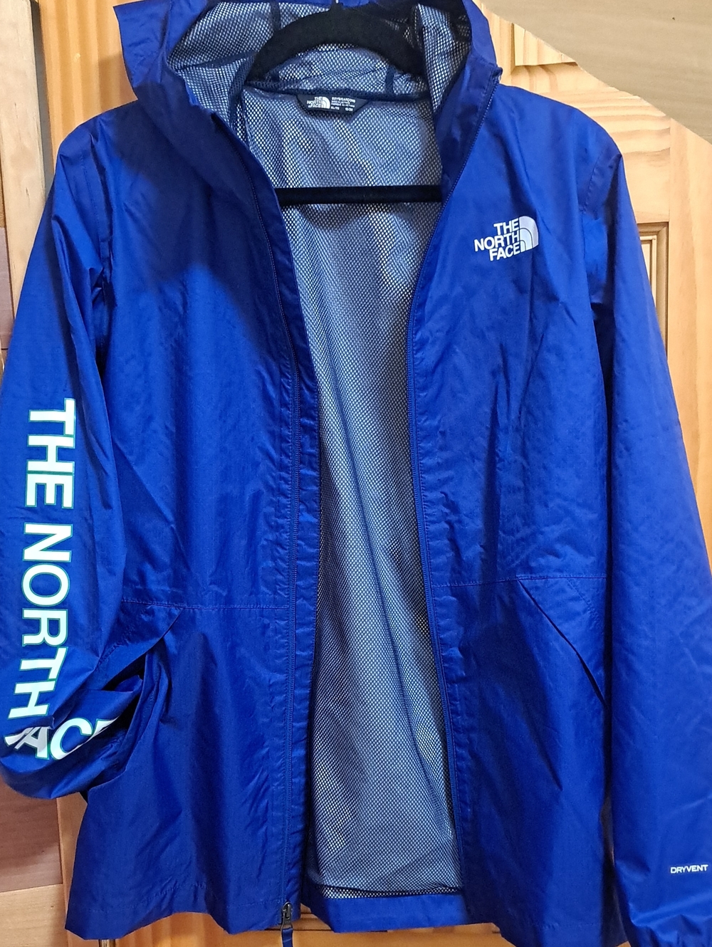 The North Face Blue Hooded Packable Rain Jacket Boys Size XL 18/20